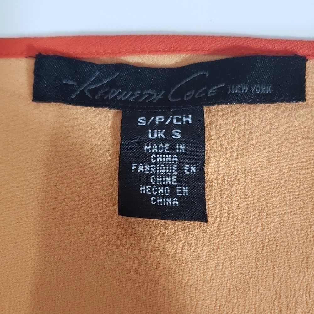 KENNETH COLE TOP SIZE SMALL - Picture 4 of 5